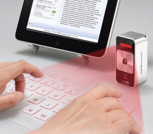 Лазерная клавиатура для смартфонов и компьютеров Celluon Magic Cube
